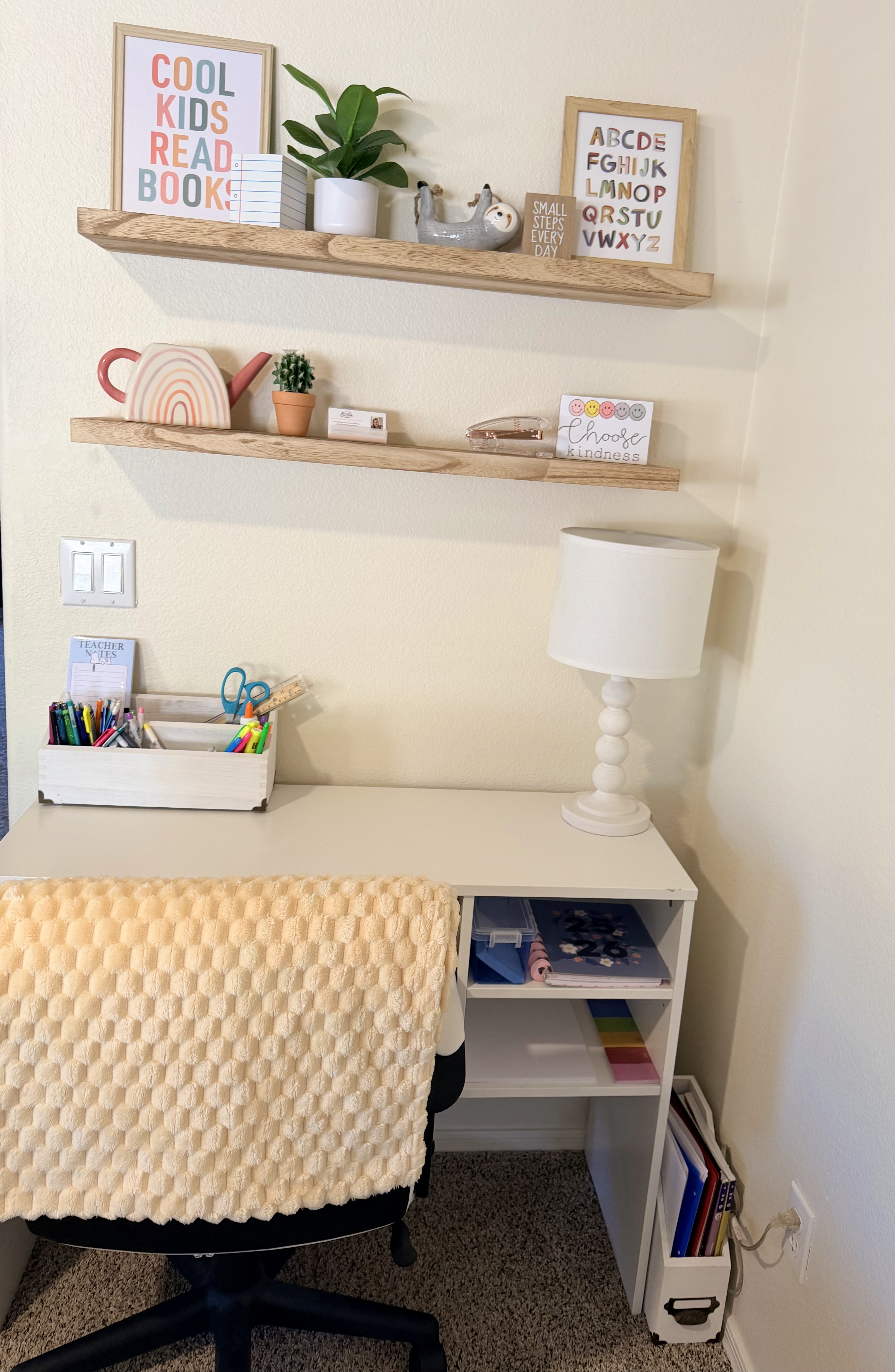 Hannah's Desk